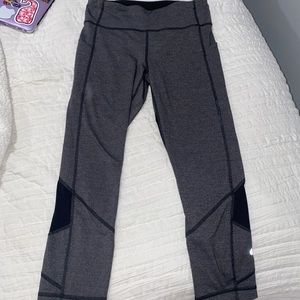 Cropped Lulu lemon leggings